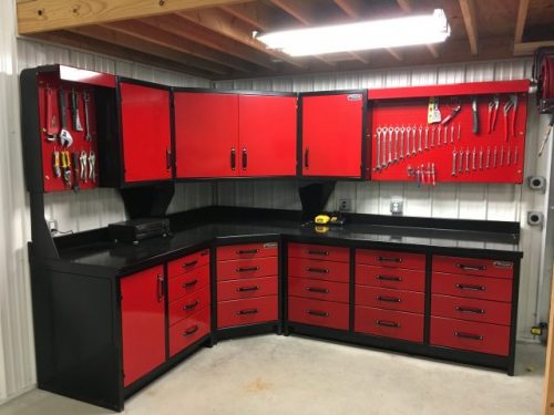Corner unit with upper heavy duty workbench